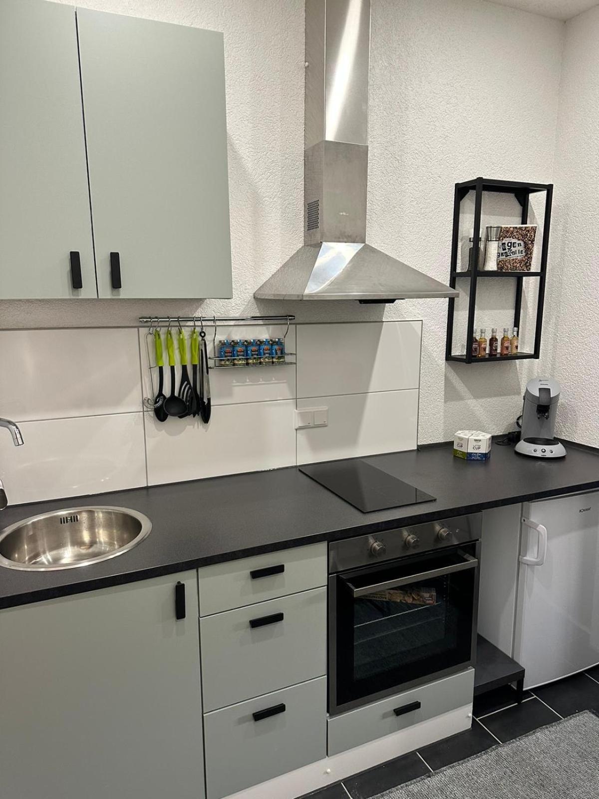 Apartment Naehe Kit Mit Parkplatz Und Smart Tv Karlsruhe